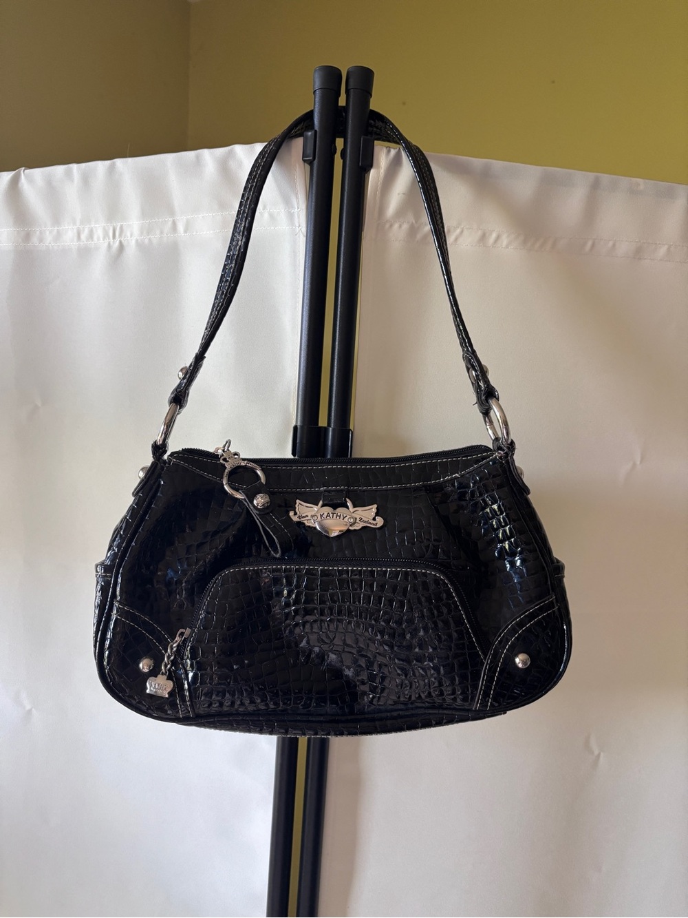 Vintage Y2K Kathy Van Zeeland Black Croc-Embossed Shoulder Purse with Silver